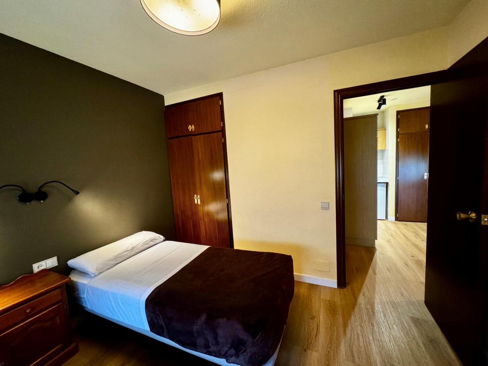Apartamentos Turisticos Poblado Arinsal Exterior foto